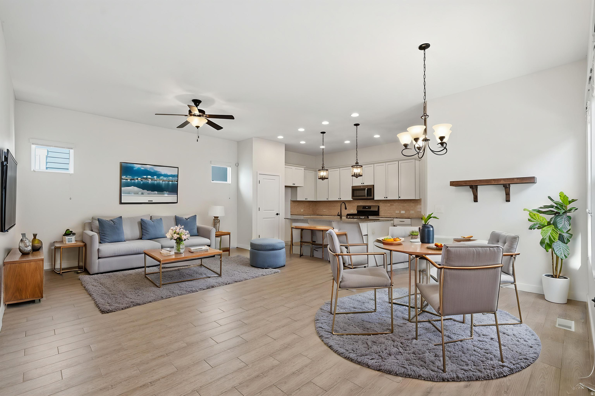 DAYBREAK - Residential