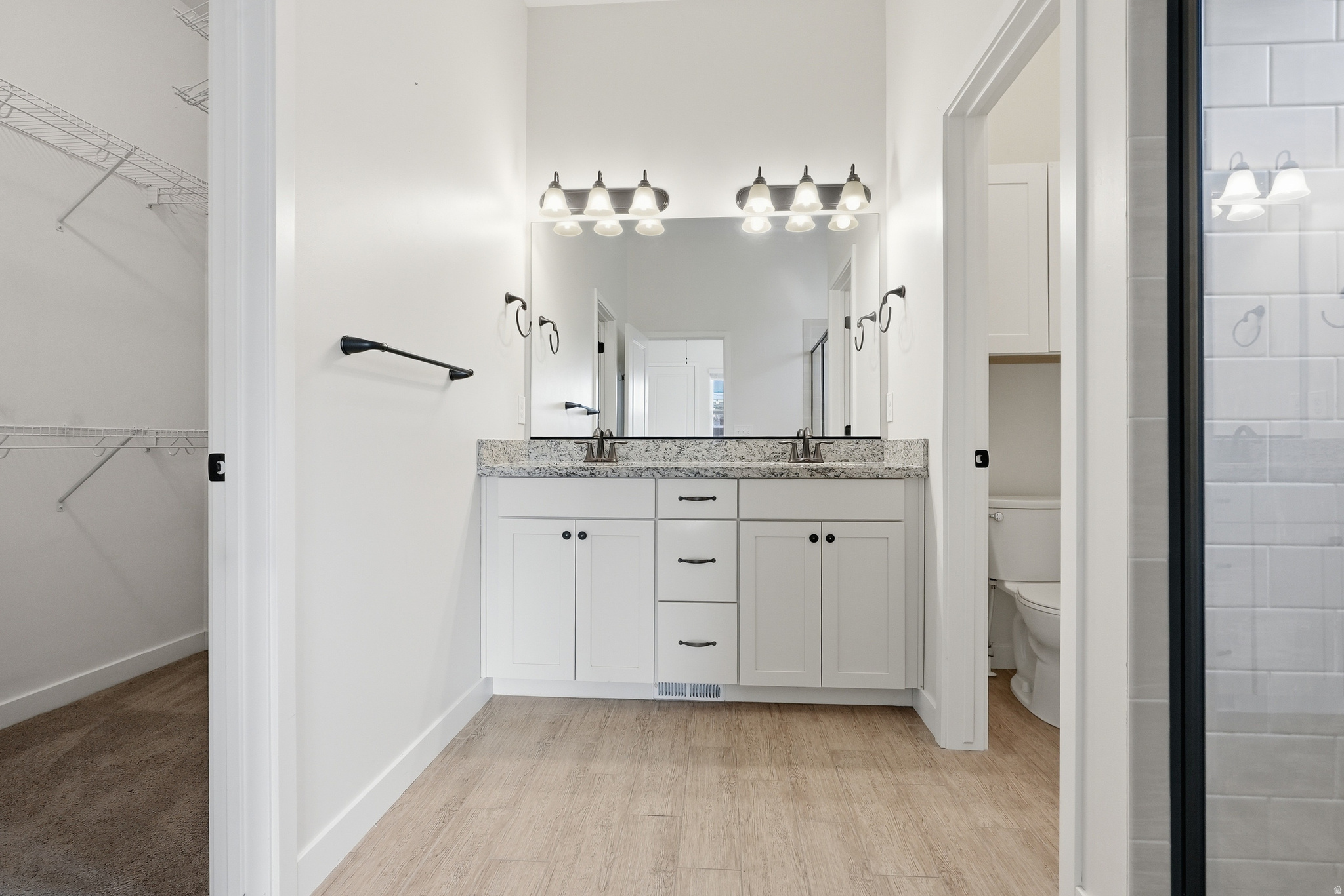 DAYBREAK - Residential