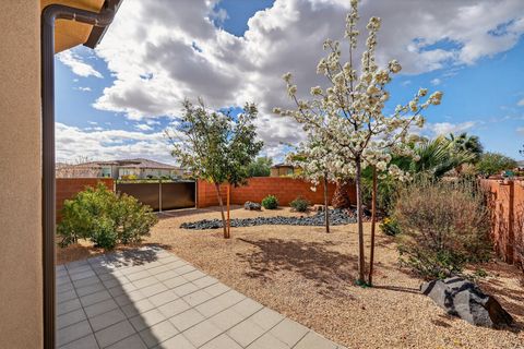 Tiny photo for 284 W VIA MODELO, Washington, UT 84780 (MLS # 2142360)