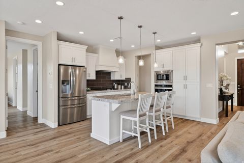 Tiny photo for 284 W VIA MODELO, Washington, UT 84780 (MLS # 2142360)
