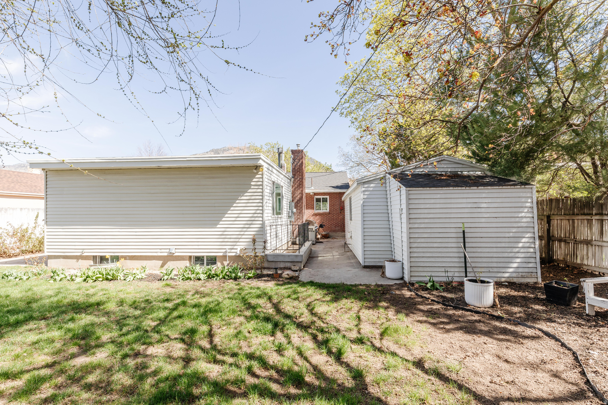 HILLCREST HOMES SUBD - Residential