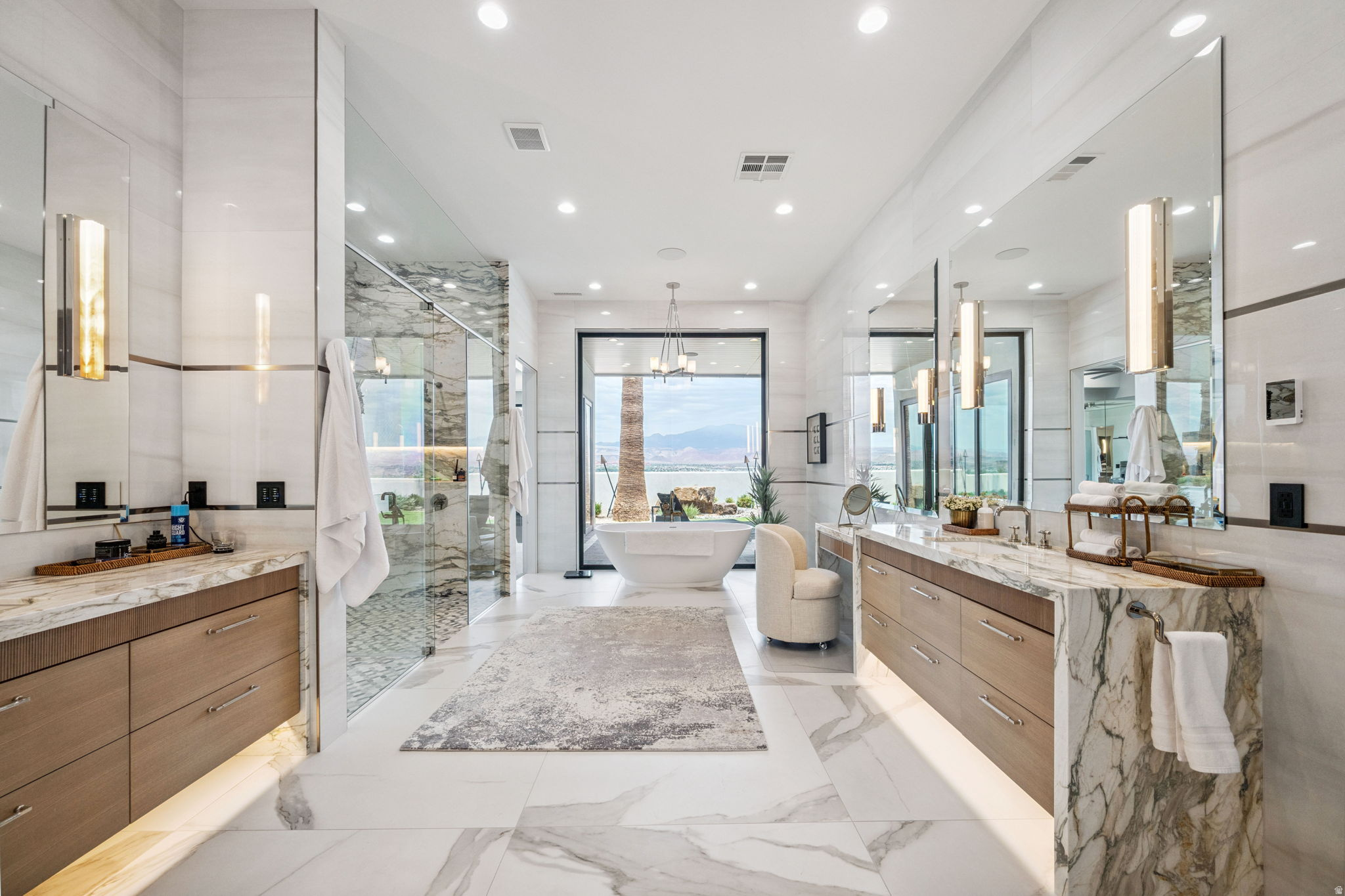 STONE CLIFF PH 17 - Residential