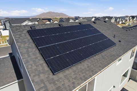 Tiny photo for 1123 S RED DR, Santaquin, UT 84655 (MLS # 2146359)