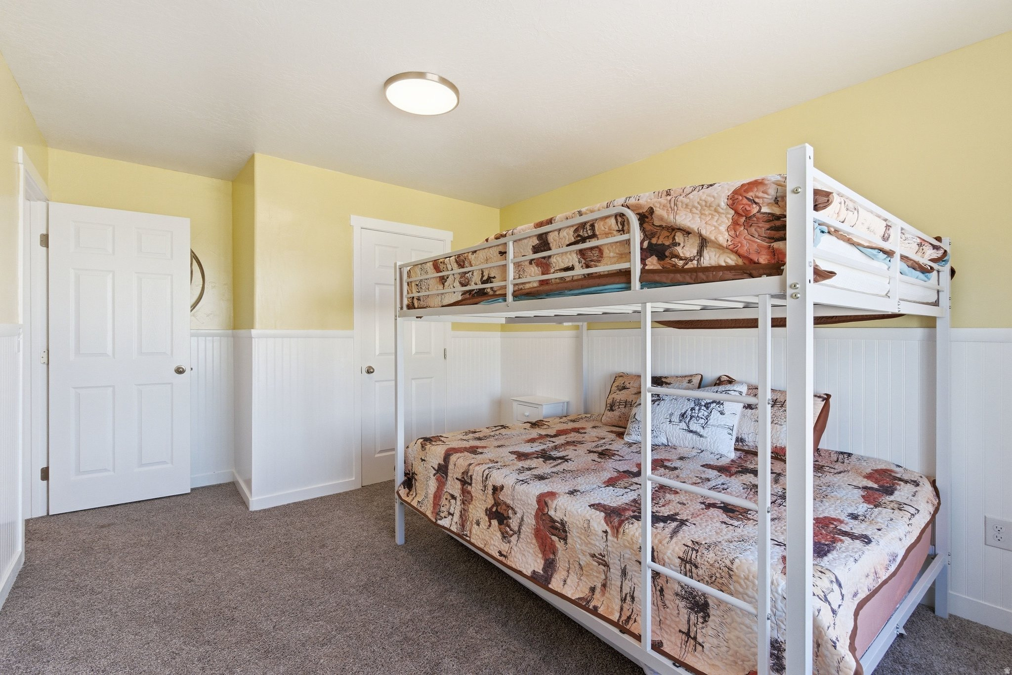 FOOTHILL VILLAGE - Residential