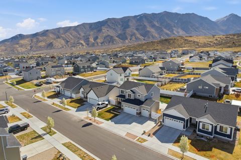 Tiny photo for 1123 S RED DR, Santaquin, UT 84655 (MLS # 2146359)