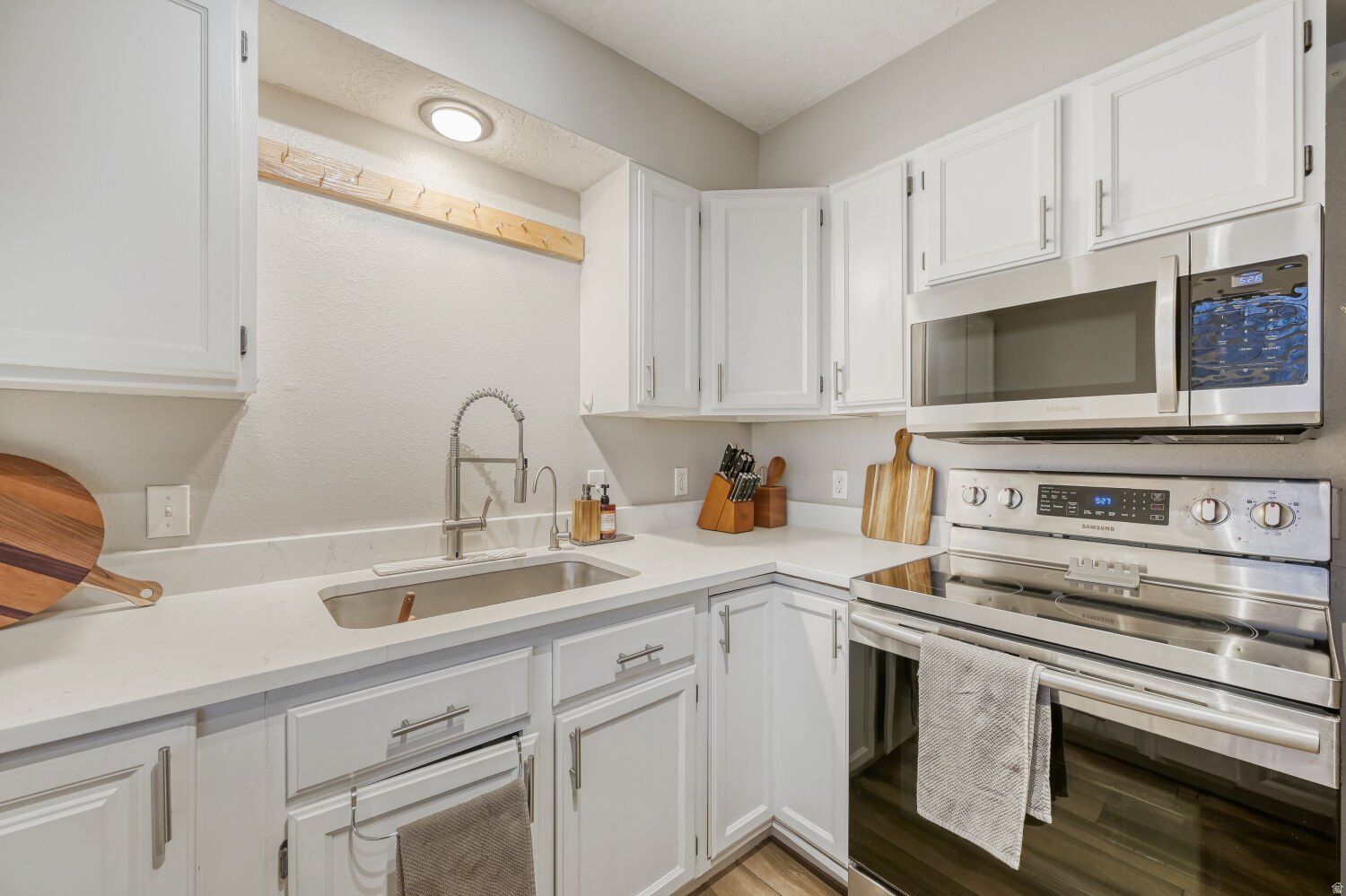 PARK - Residential Income