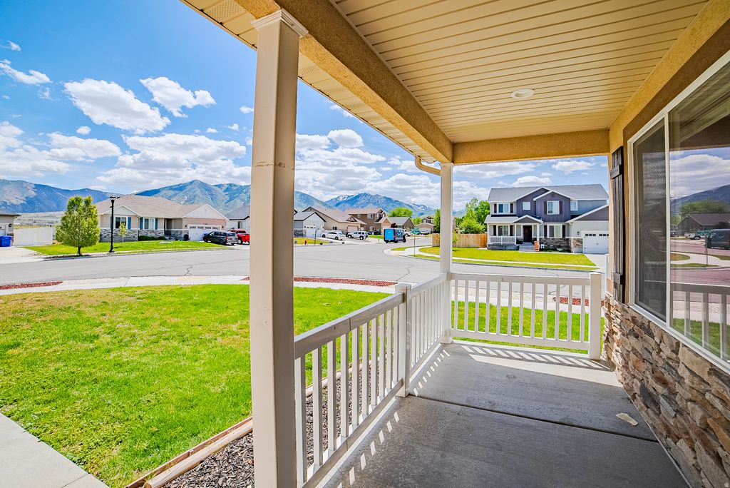 Photo of 1777 N 370 E, Tooele, UT 84074 (MLS # 2160580)