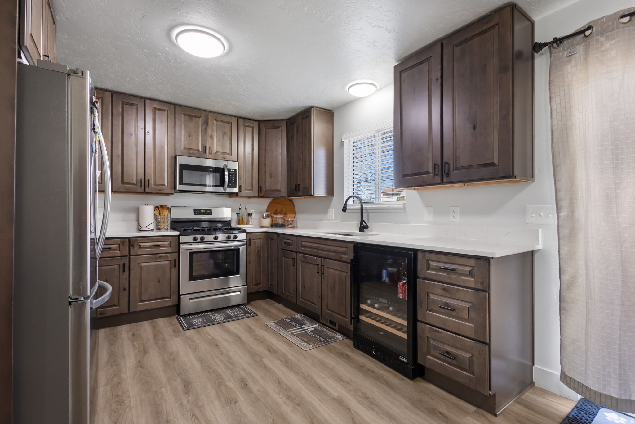 MEADOWS - Residential