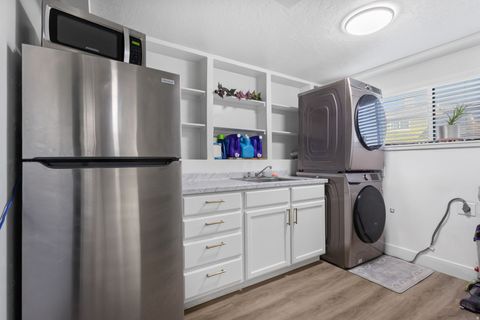 Tiny photo for 1736 W JENNIFER WAY, Salt Lake City, UT 84116 (MLS # 2133595)