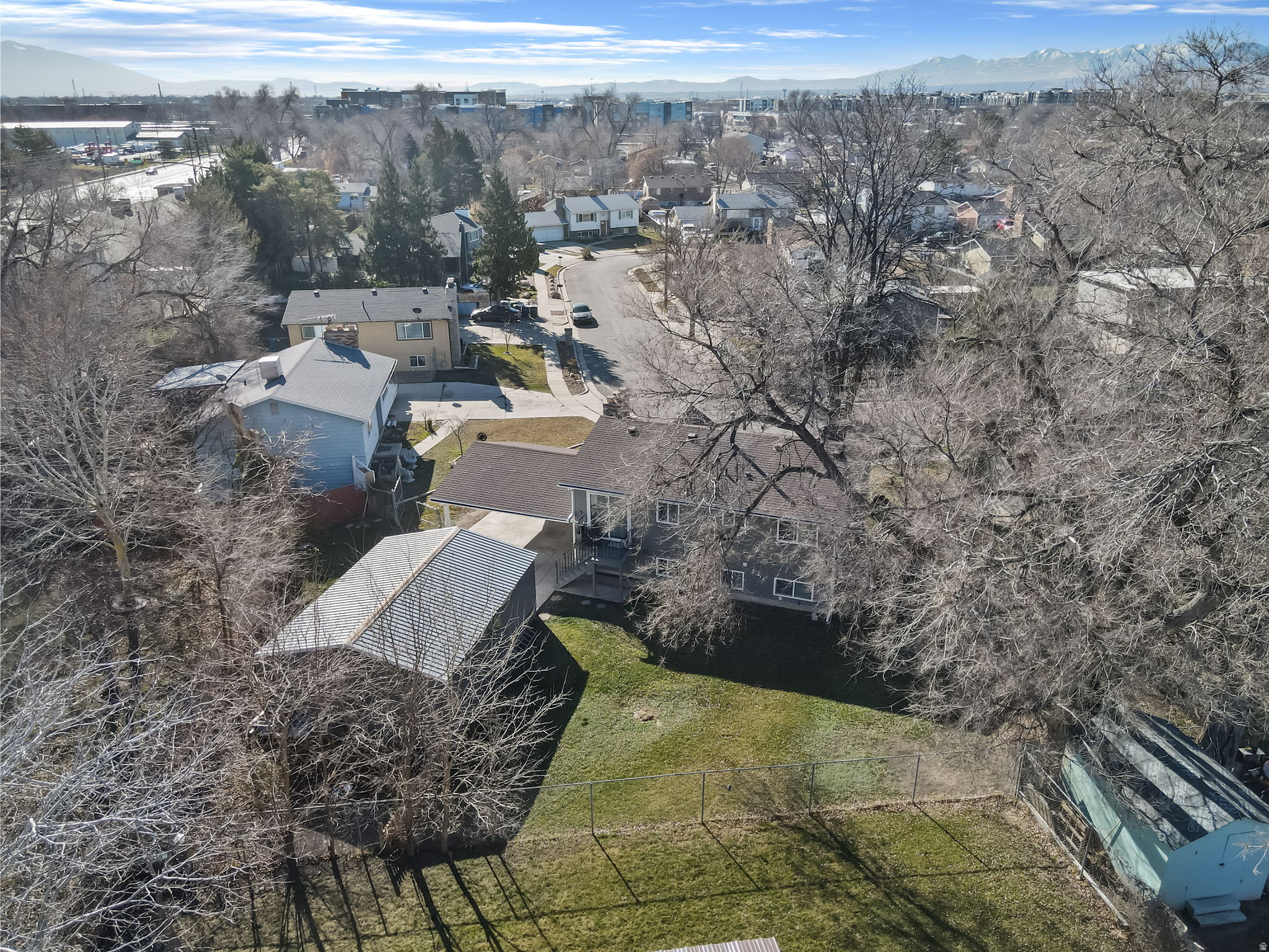 MEADOWS - Residential