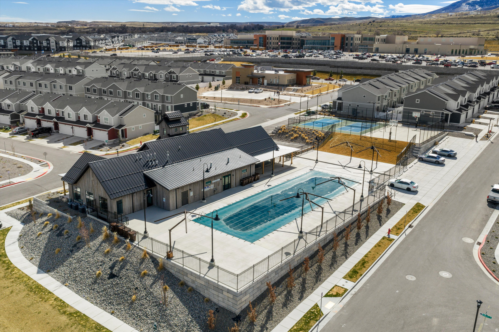 LITTLE VALLEY GATEWAY - Residential