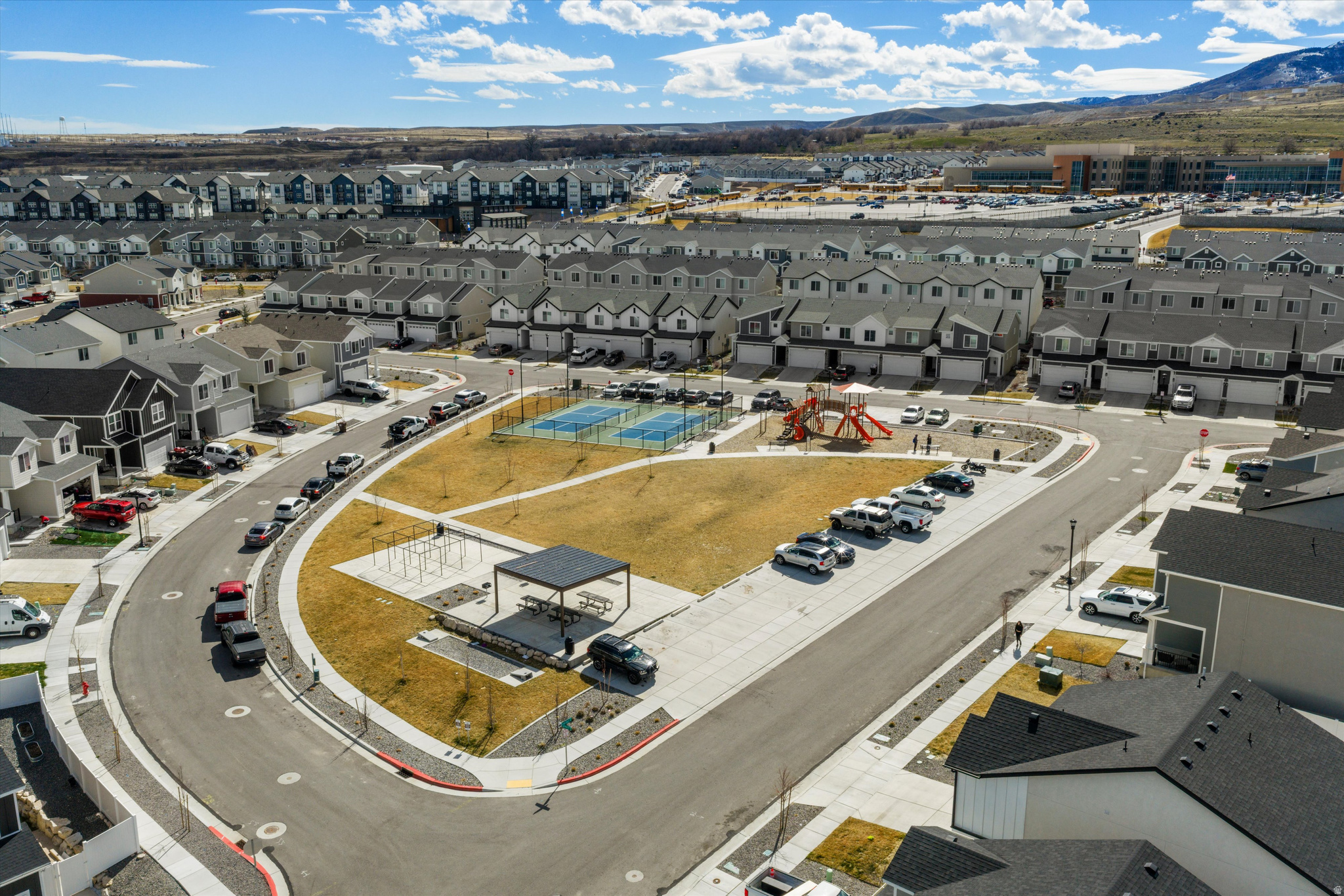 LITTLE VALLEY GATEWAY - Residential