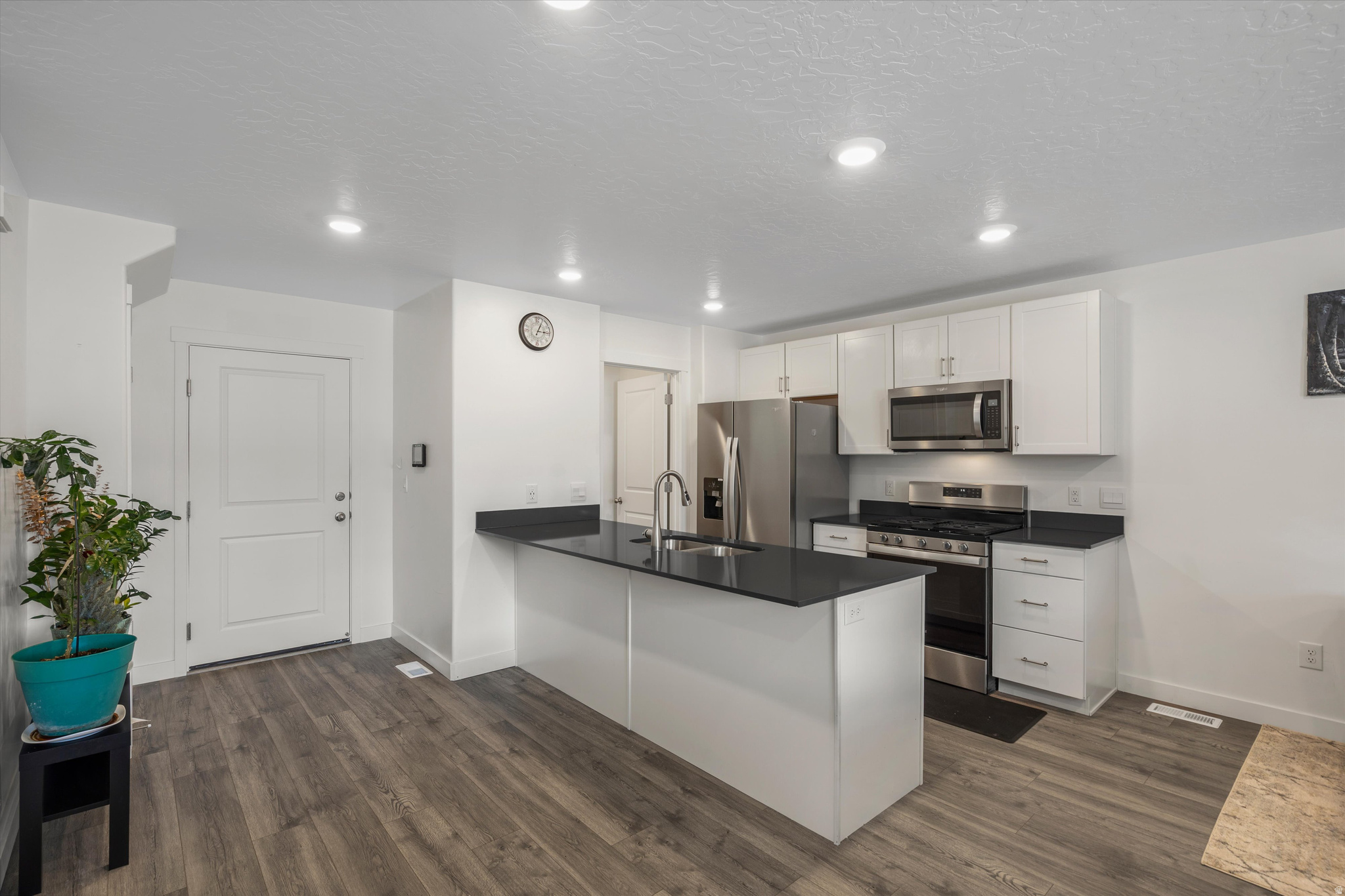 LITTLE VALLEY GATEWAY - Residential