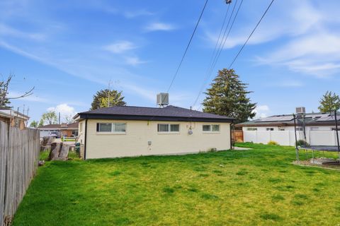 Tiny photo for 8523 S 1430 E, Sandy, UT 84093 (MLS # 2147644)