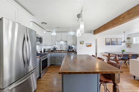 Tiny photo for 8523 S 1430 E, Sandy, UT 84093 (MLS # 2147644)
