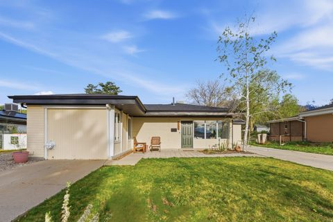Tiny photo for 8523 S 1430 E, Sandy, UT 84093 (MLS # 2147644)