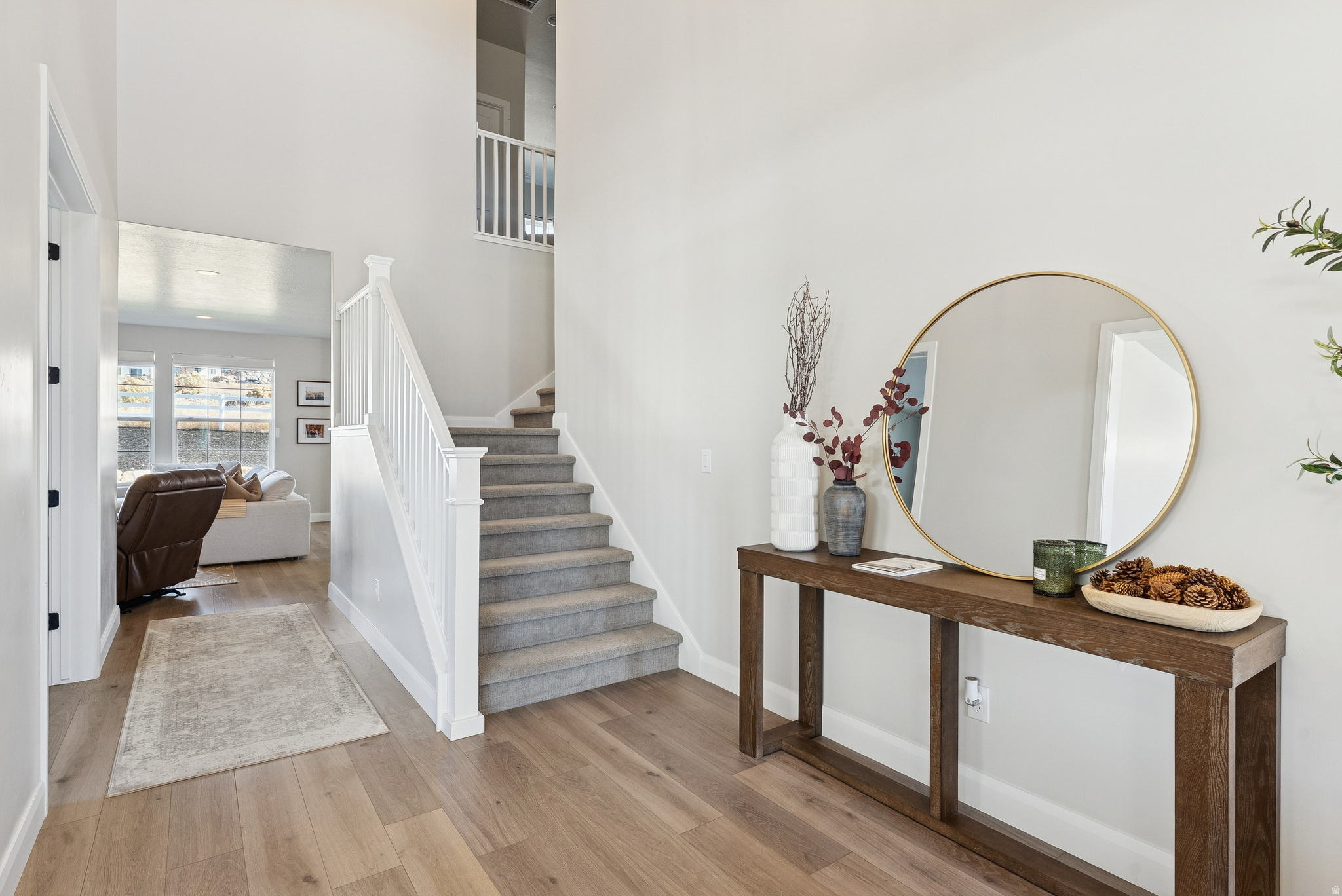 COYOTE RIDGE - Residential