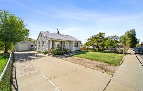 Tiny photo for 62 VILLA DR, Clearfield, UT 84015 (MLS # 2129825)