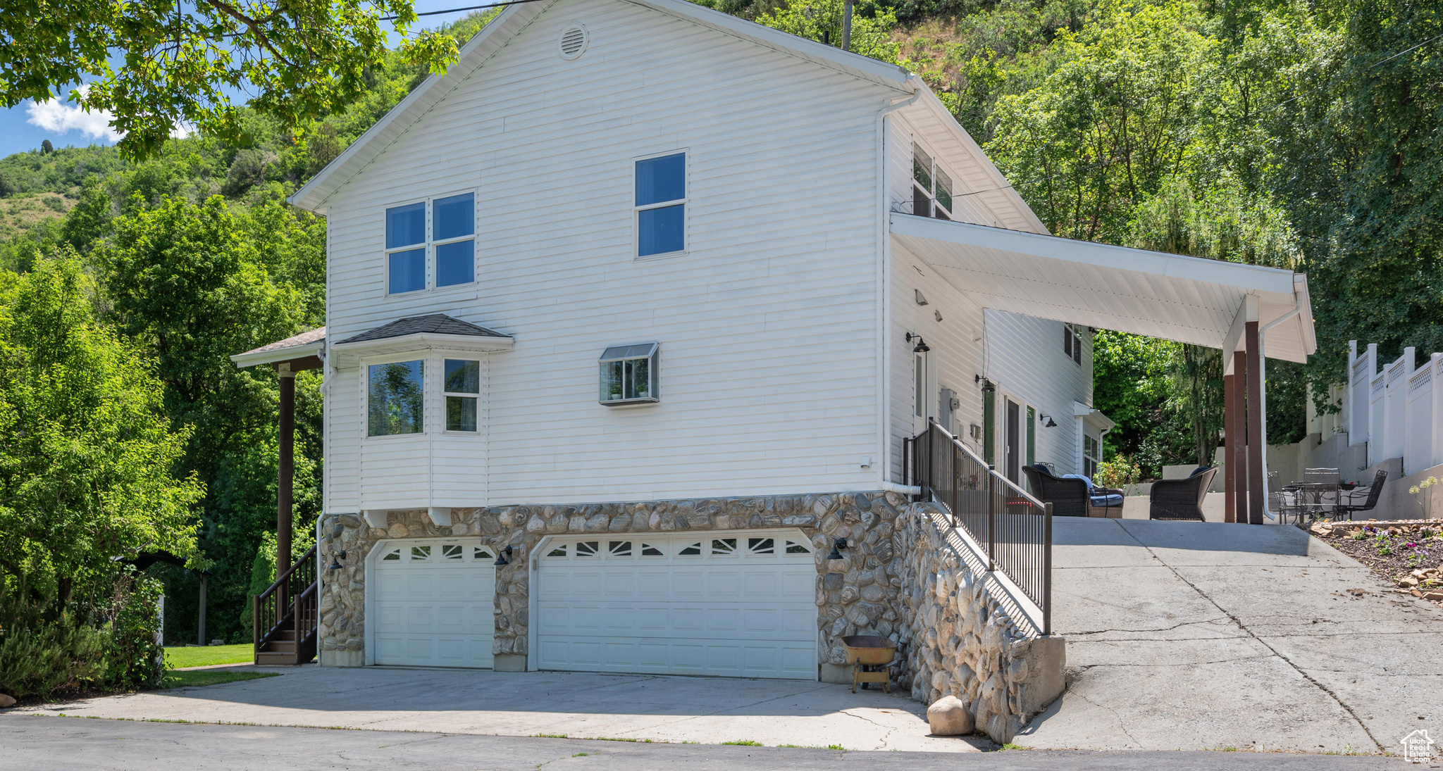 KELLY'S GROVE - Residential