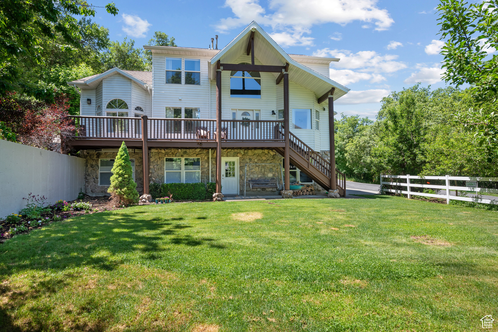 KELLY'S GROVE - Residential