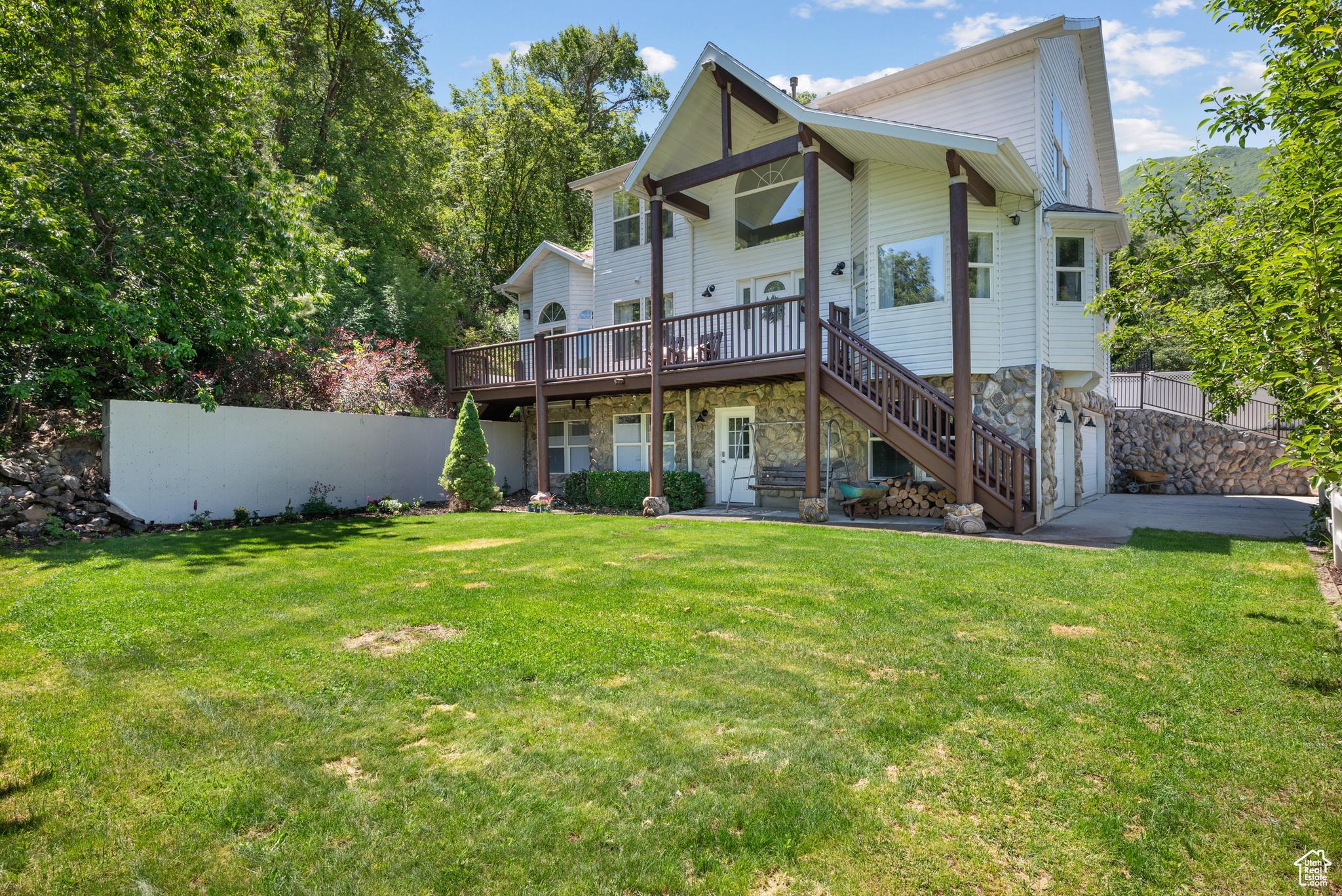 KELLY'S GROVE - Residential