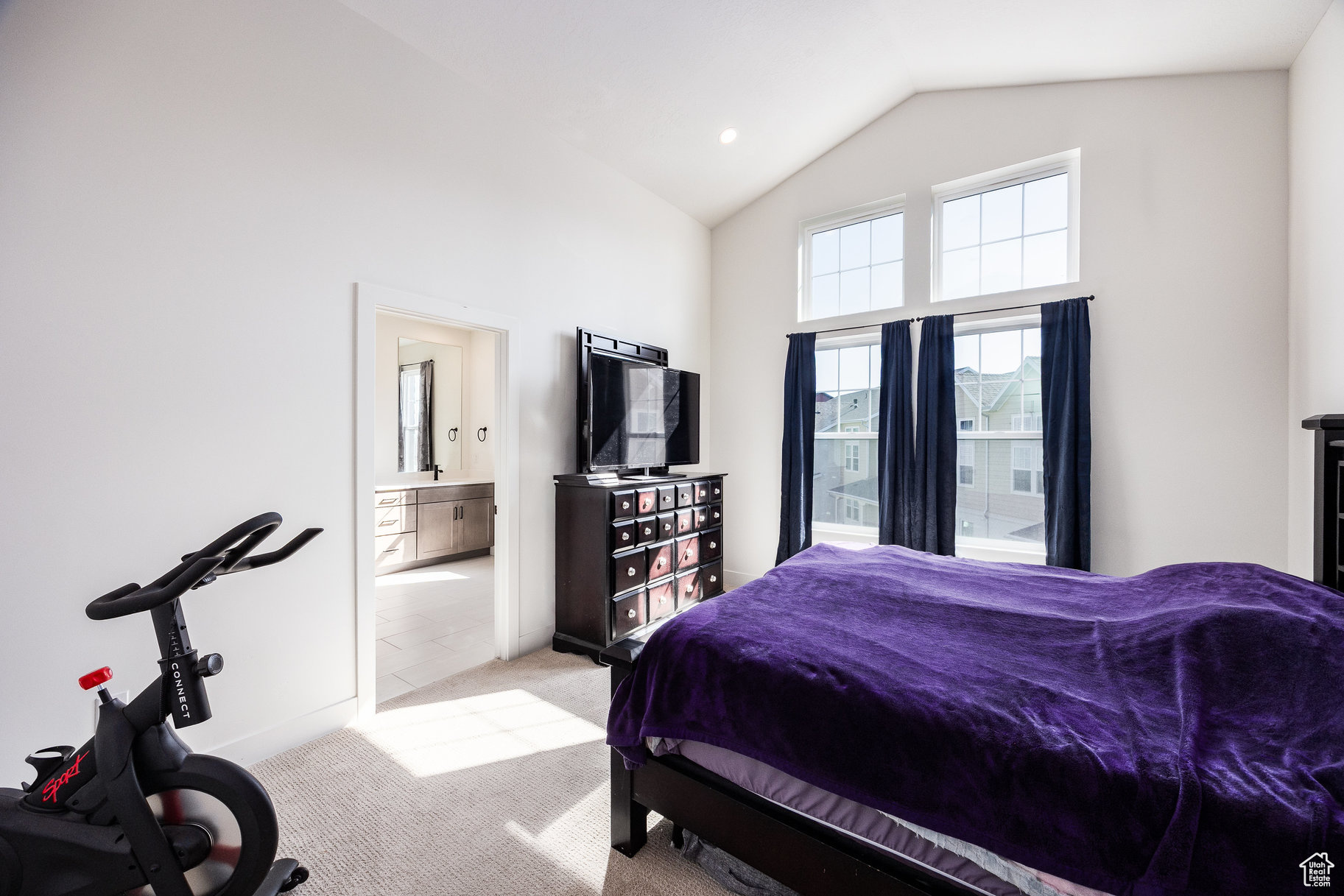 SONGBIRD COVE - Residential