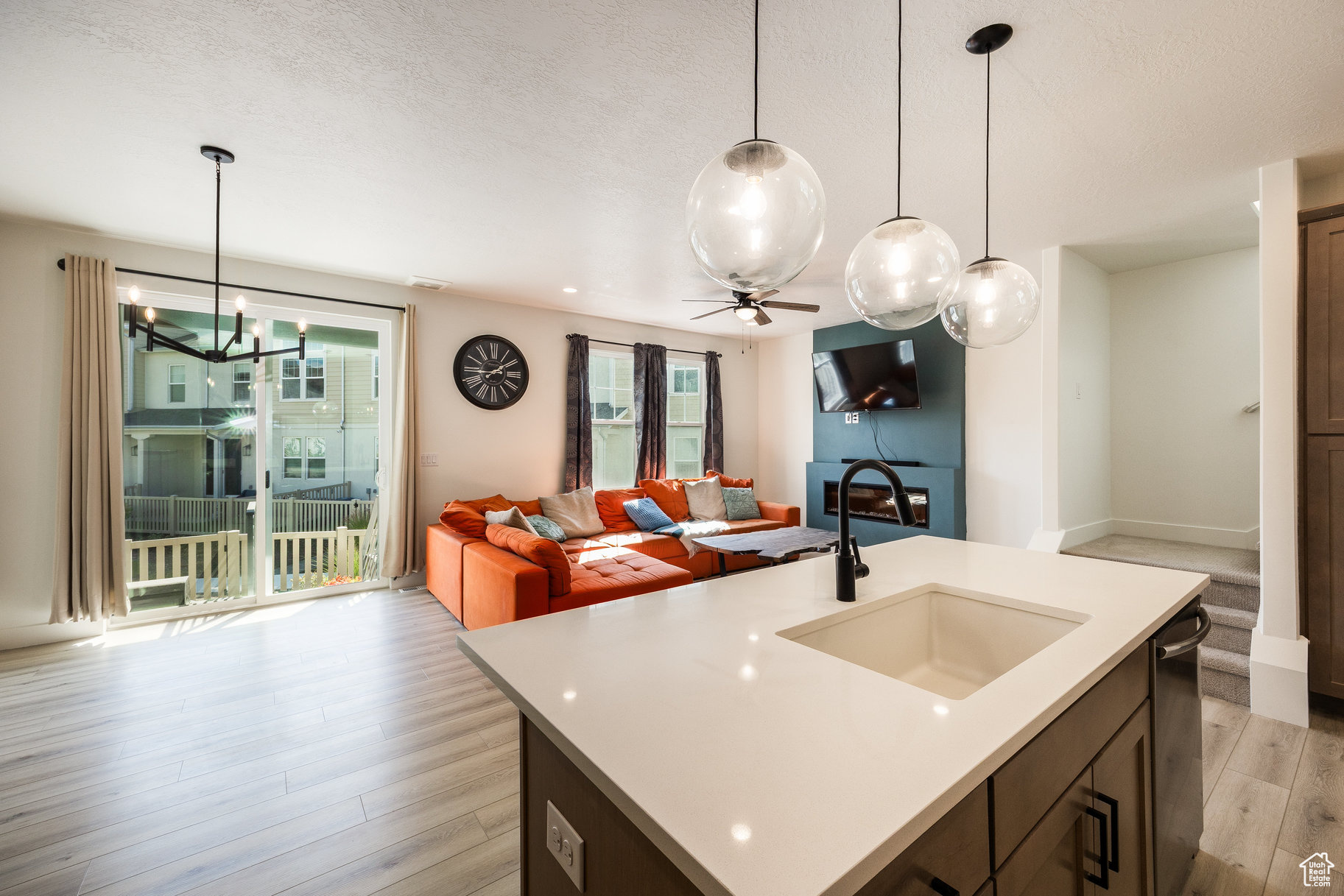 SONGBIRD COVE - Residential