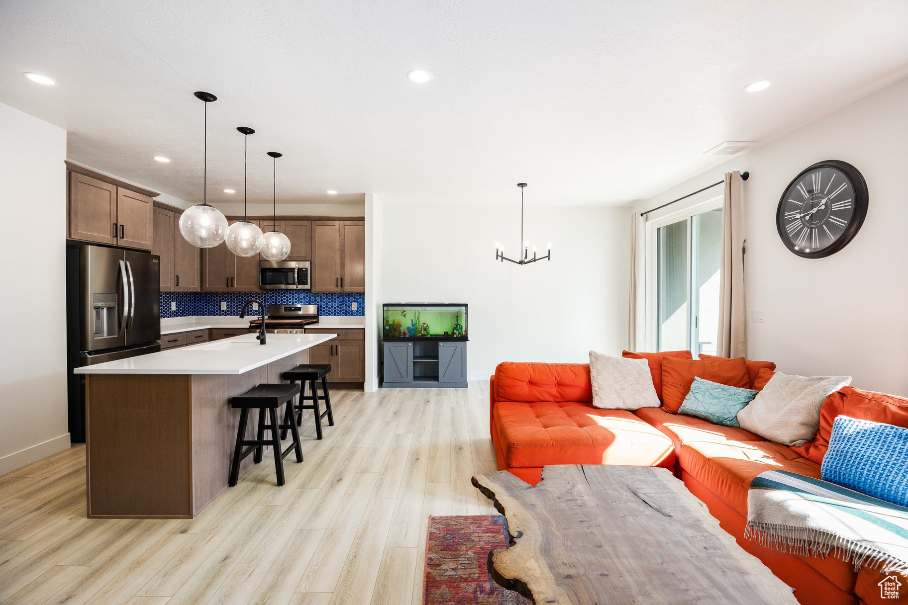 SONGBIRD COVE - Residential