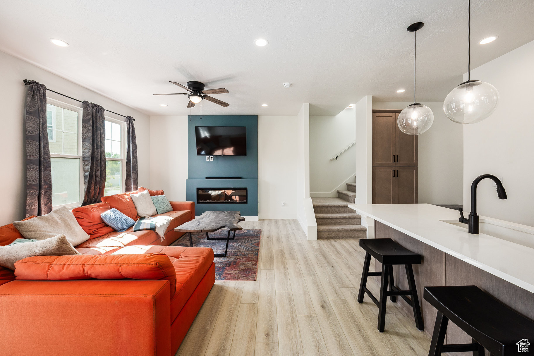 SONGBIRD COVE - Residential