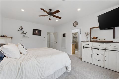 Tiny photo for 512 E RIDGE DR, Alpine, UT 84004 (MLS # 2147721)