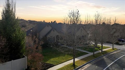 Tiny photo for 512 E RIDGE DR, Alpine, UT 84004 (MLS # 2147721)