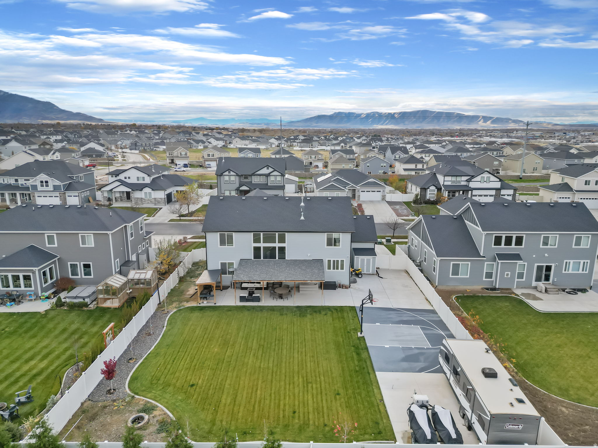 LEGACY FARMS AT SPANISH FORK - Residential