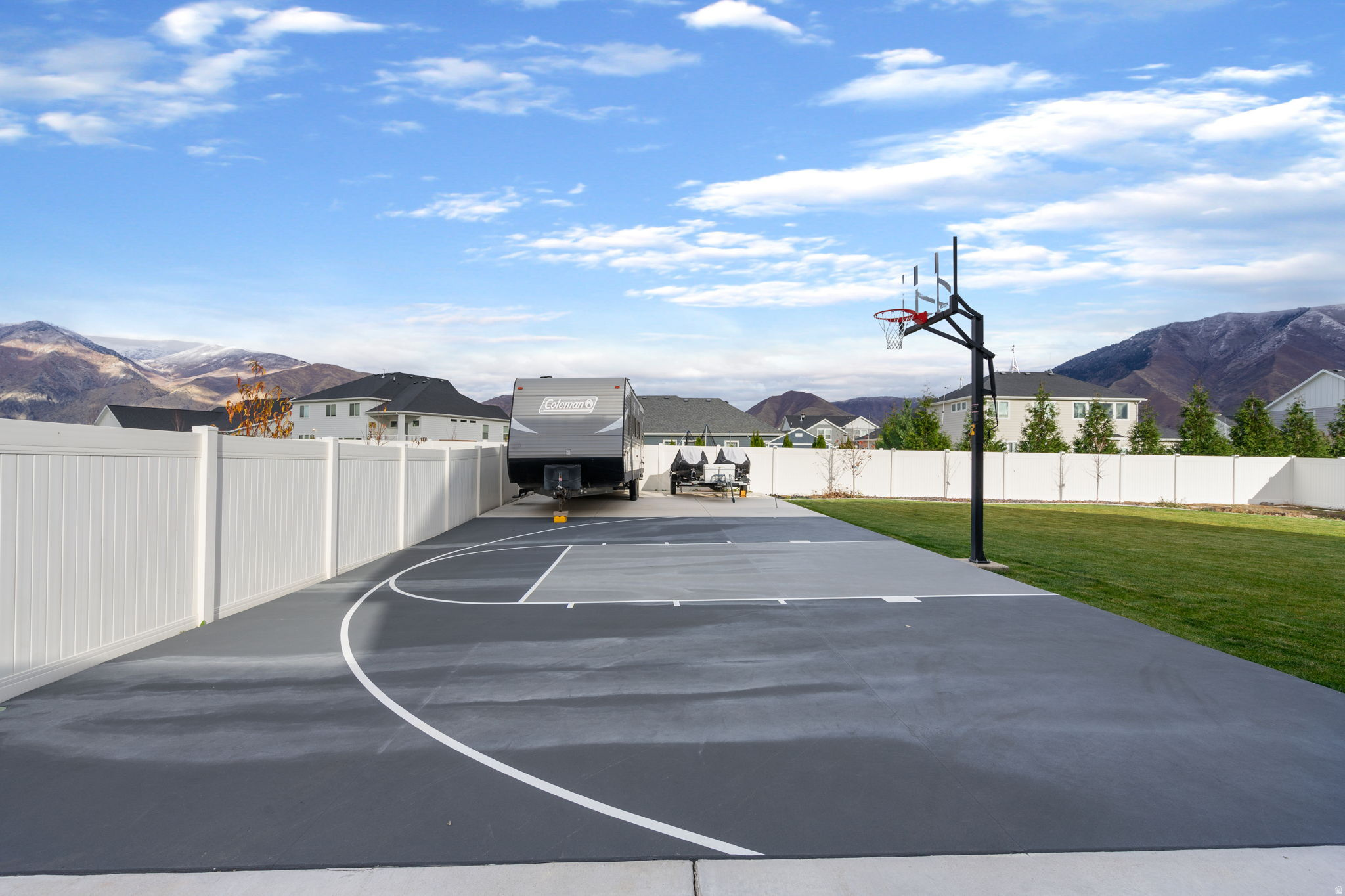 LEGACY FARMS AT SPANISH FORK - Residential