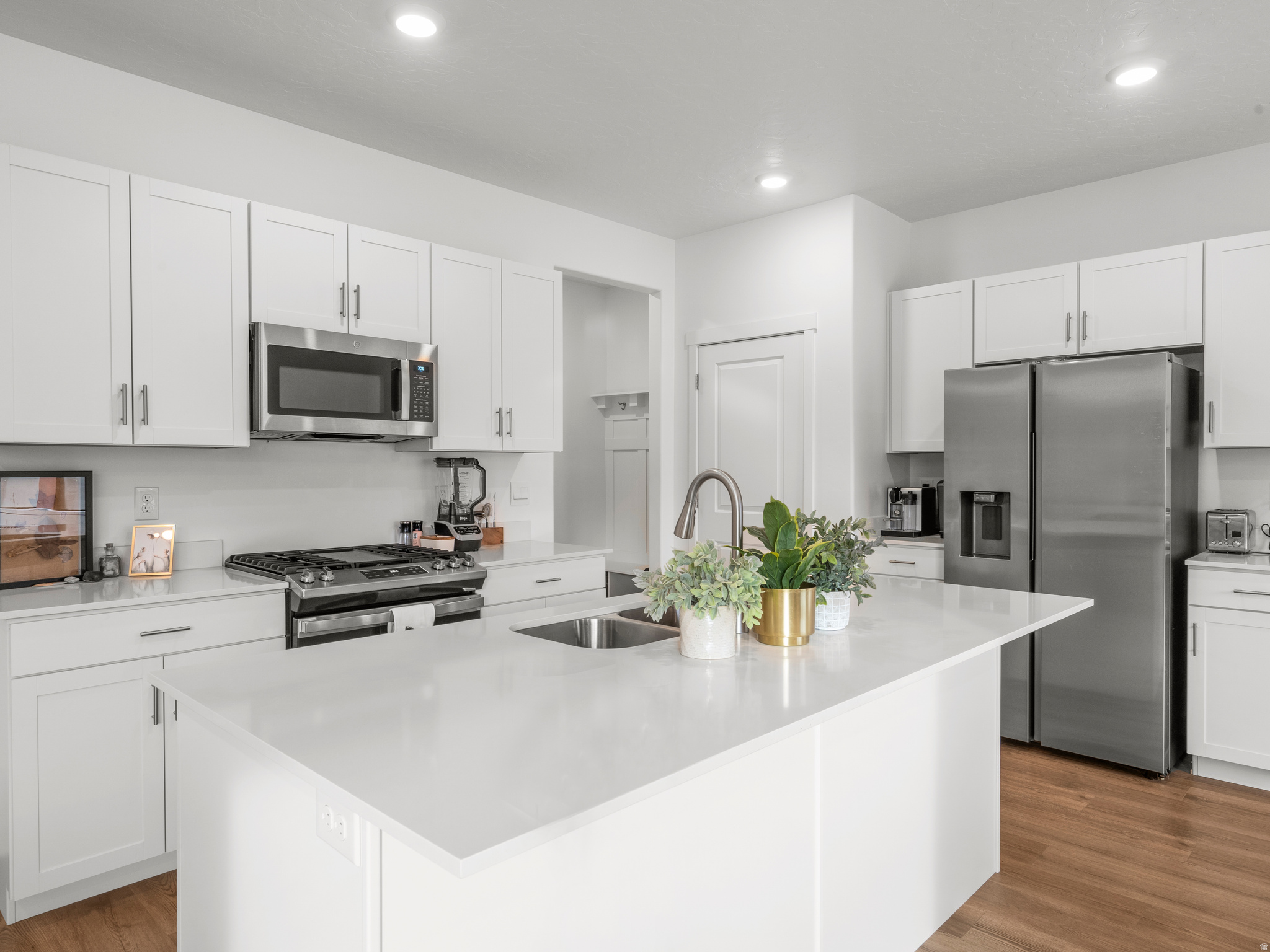 COLD SPRING RANCH - Residential