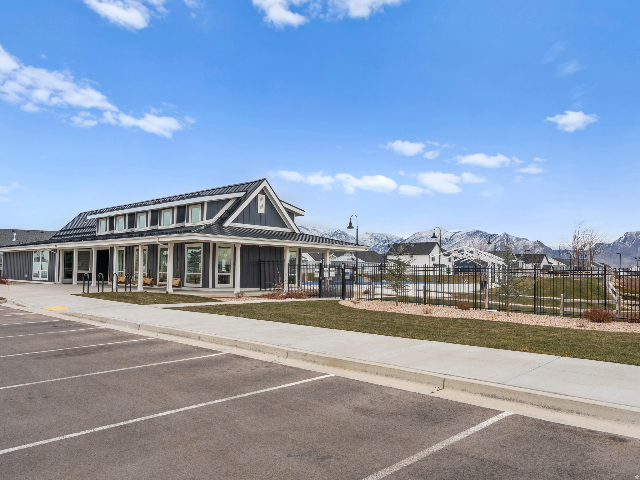 COLD SPRING RANCH - Residential