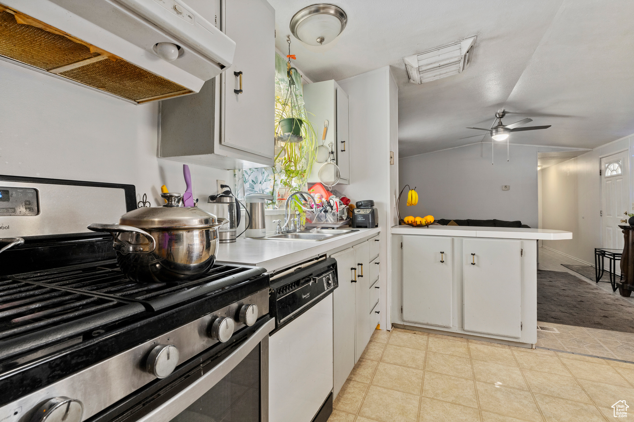 HOOSER - Residential