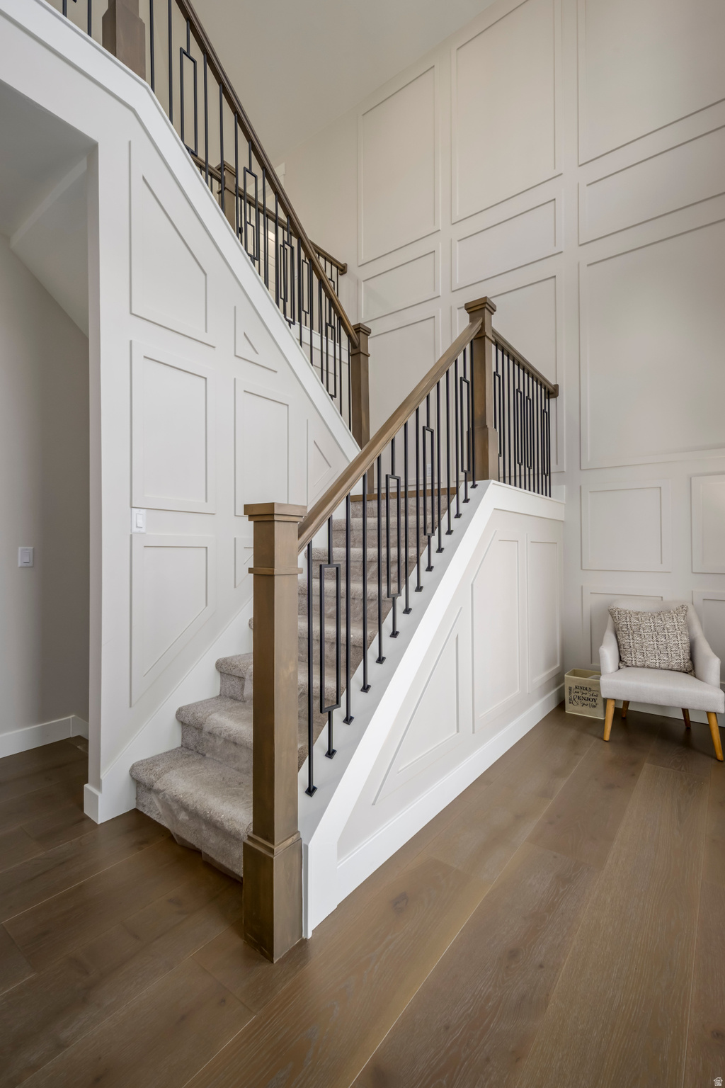 MONTDELLA - Residential Income