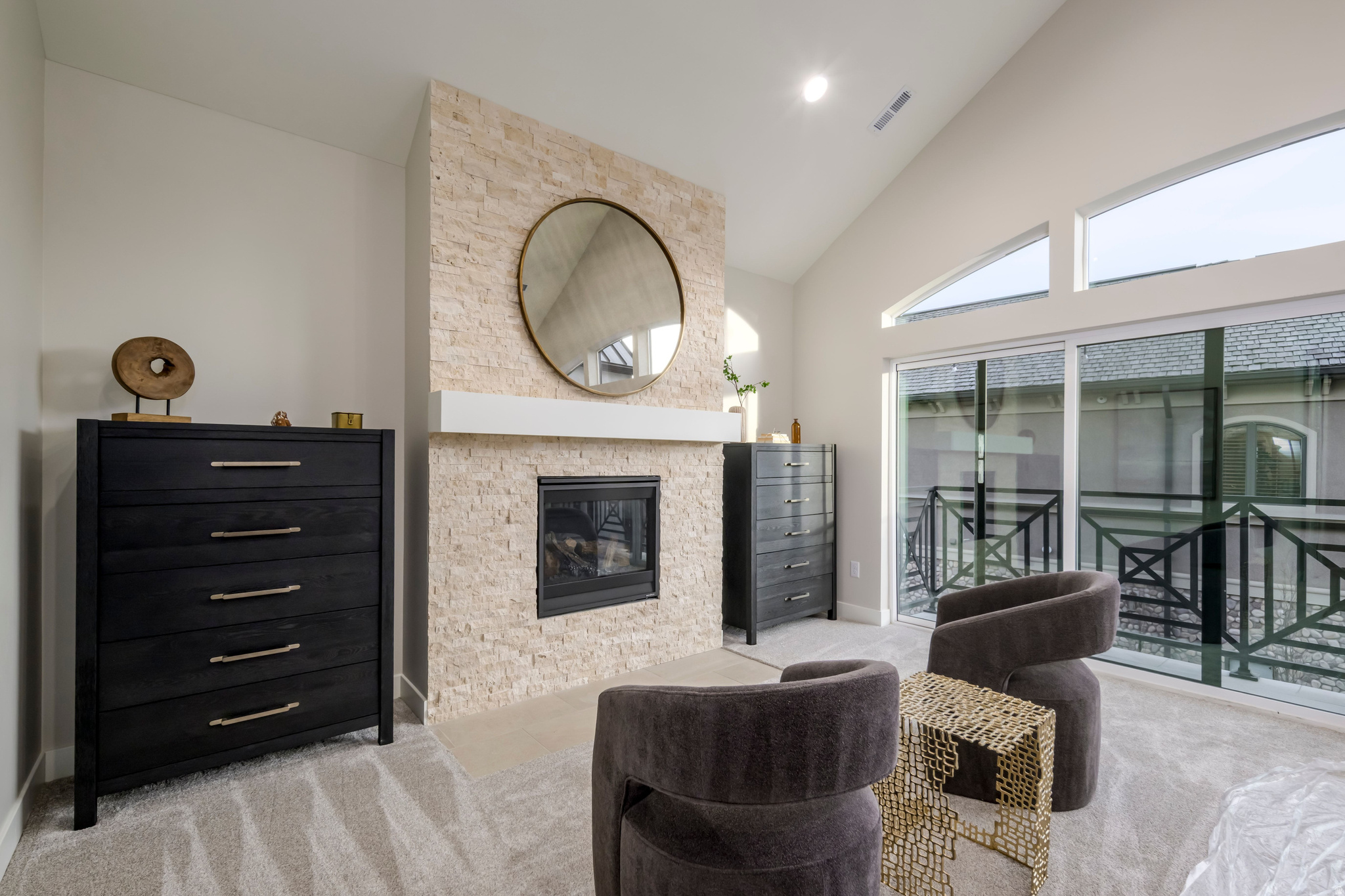 MONTDELLA - Residential Income