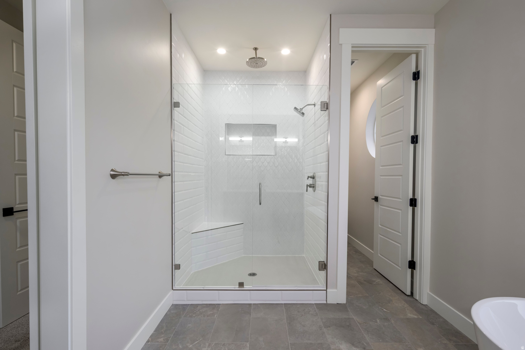 MONTDELLA - Residential Income