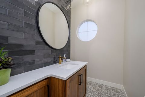 Tiny photo for 250 S MAIN ST #9, Alpine, UT 84004 (MLS # 2139455)