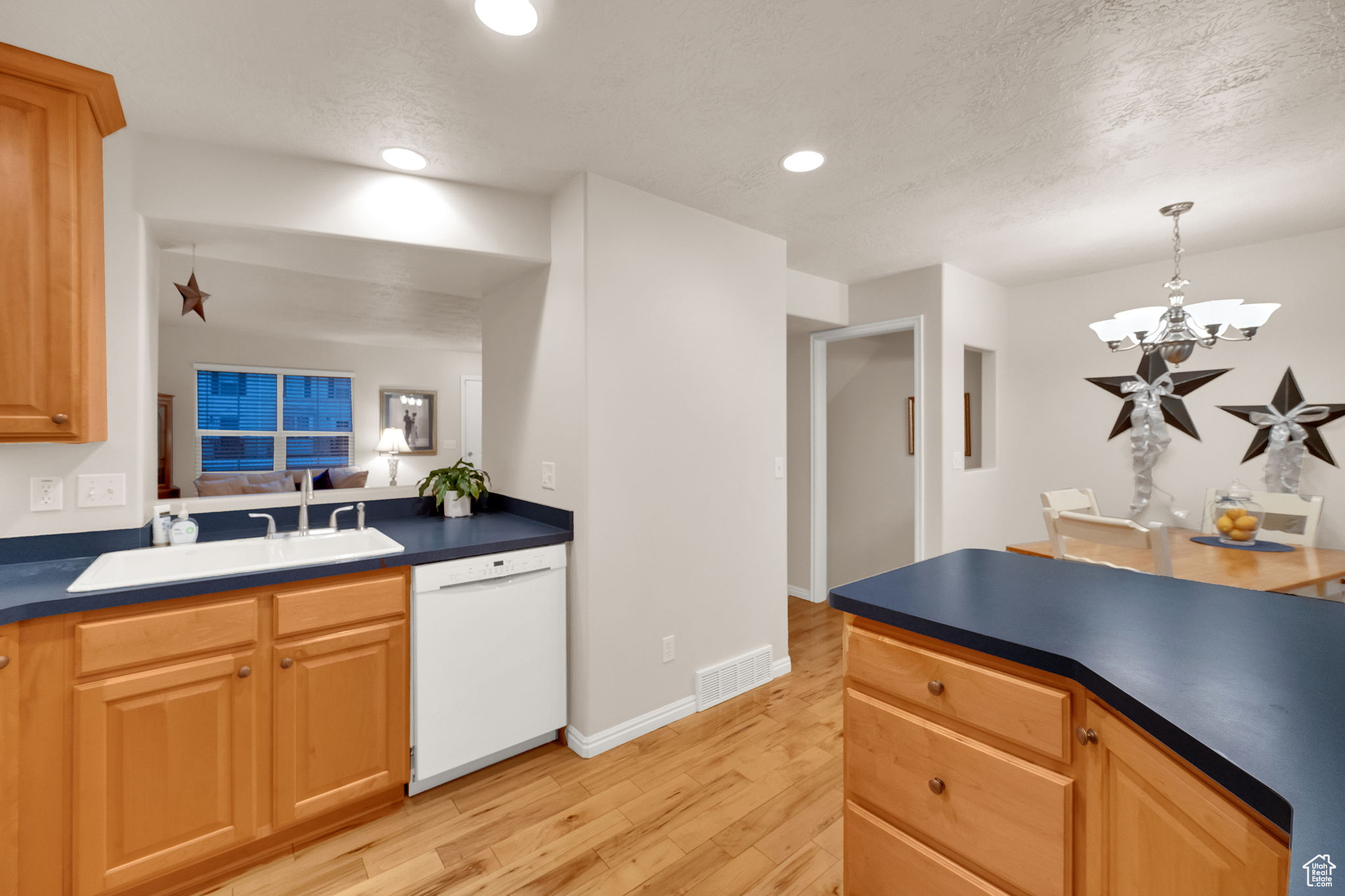 BALMORAL TOWNHOMES - Residential