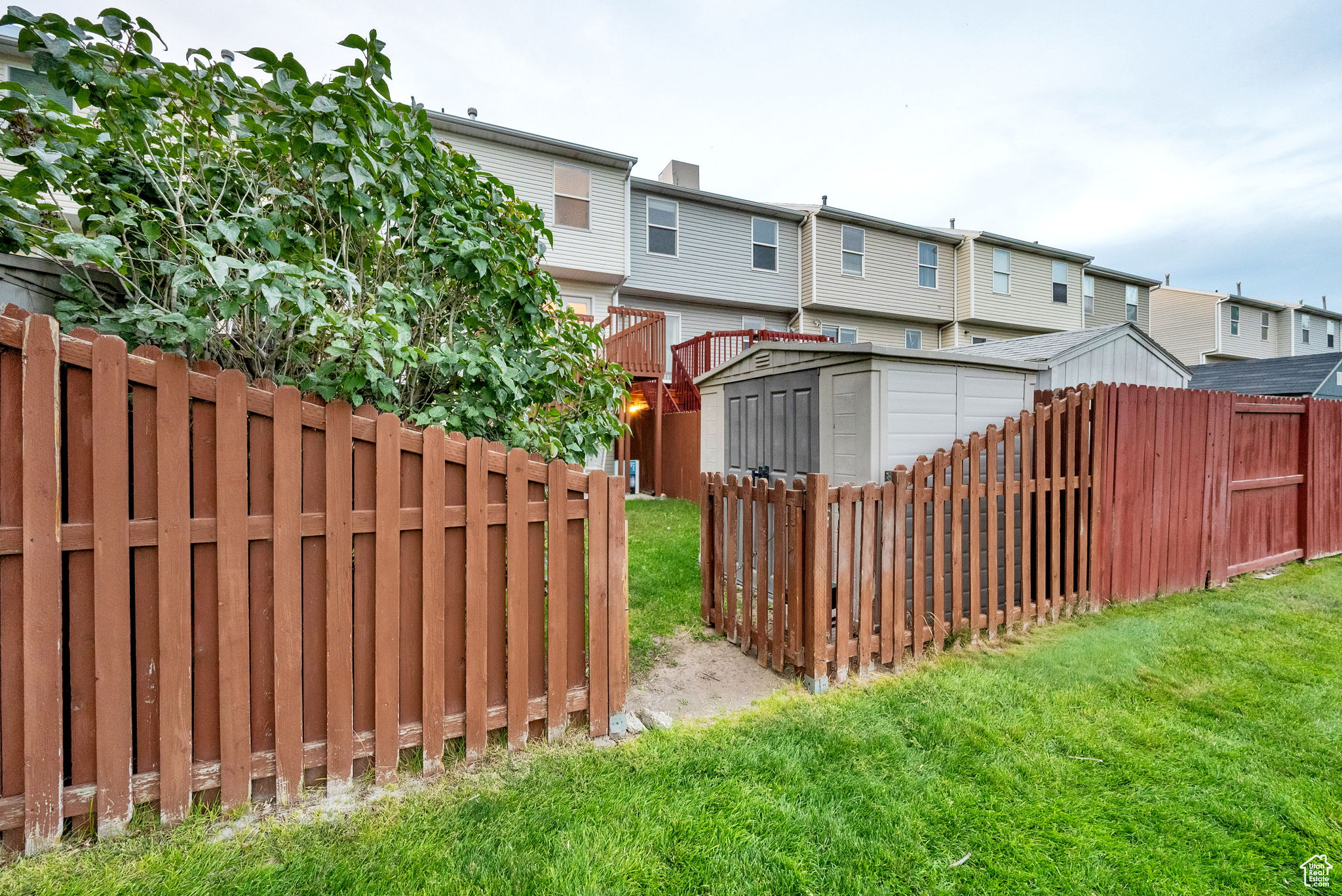 BALMORAL TOWNHOMES - Residential