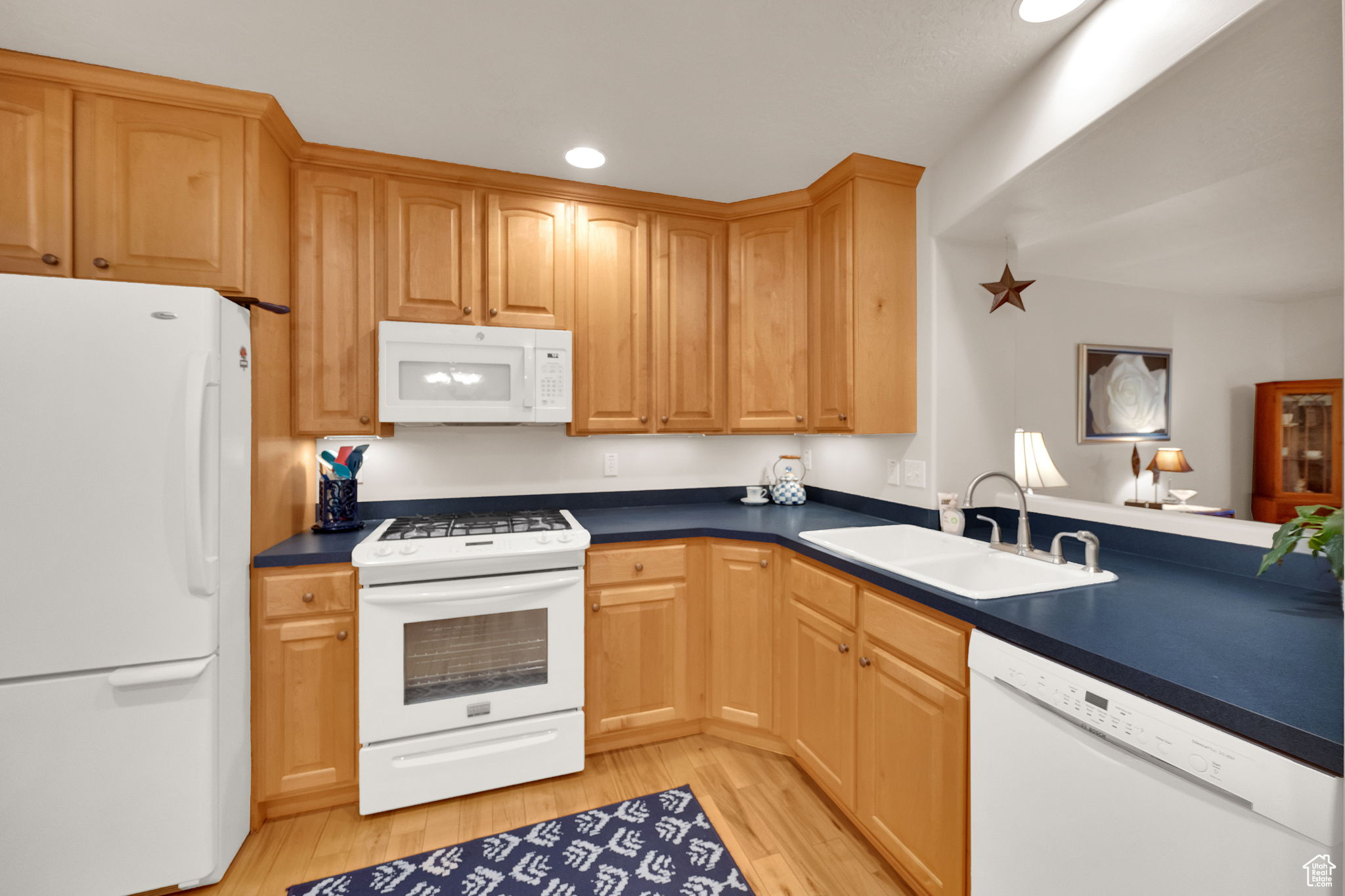 BALMORAL TOWNHOMES - Residential