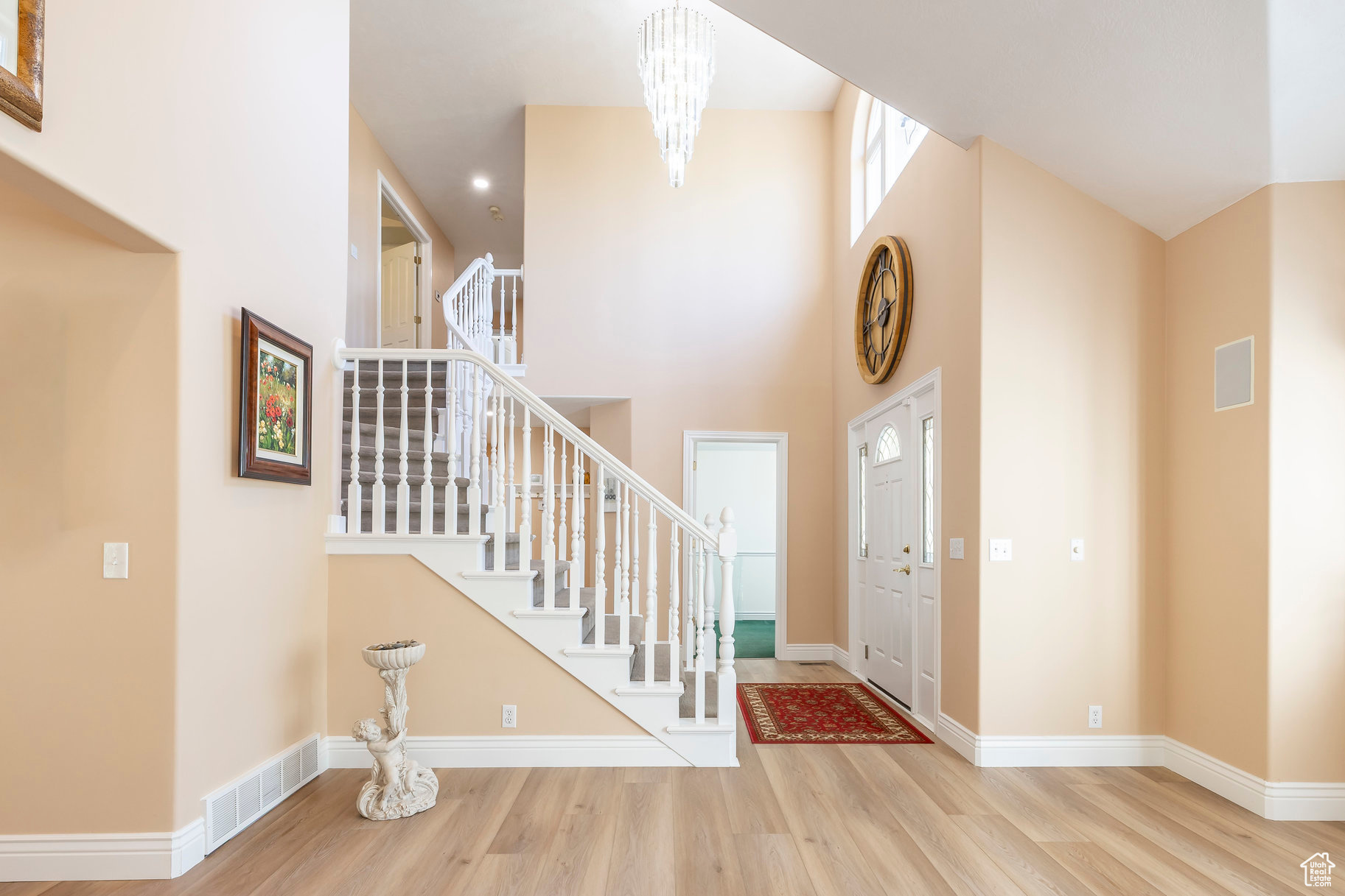 DEER HOLLOW - Residential