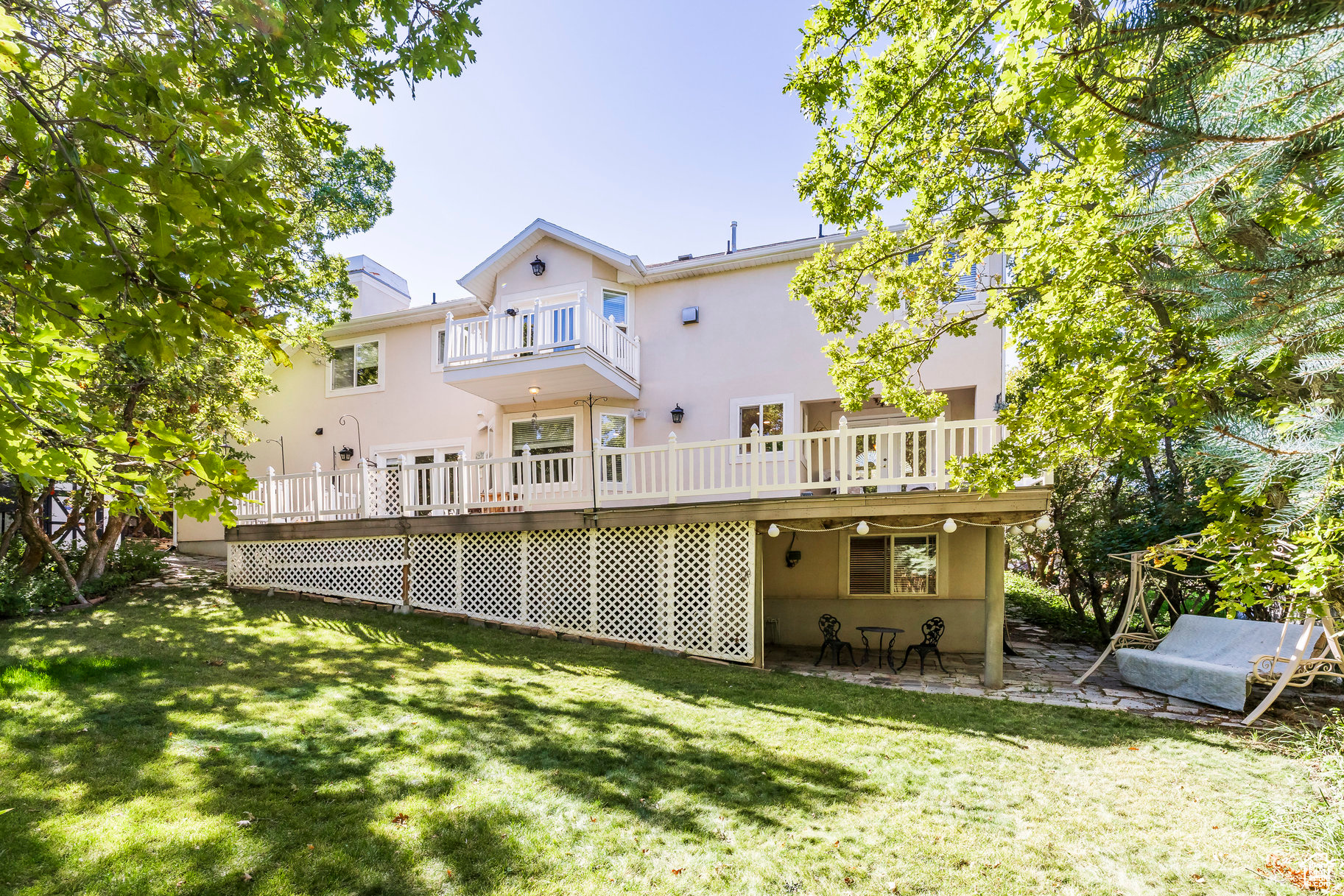 DEER HOLLOW - Residential