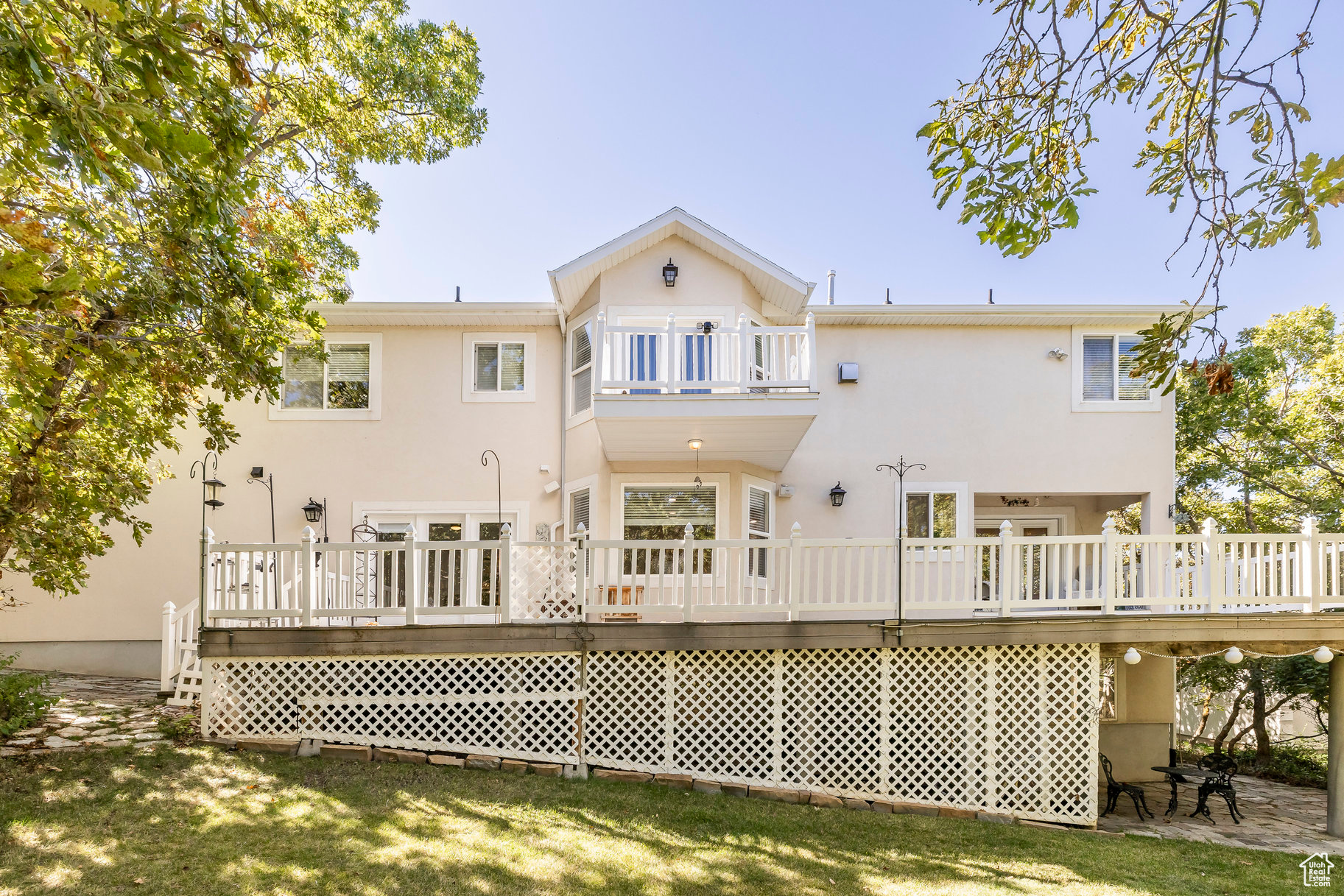 DEER HOLLOW - Residential