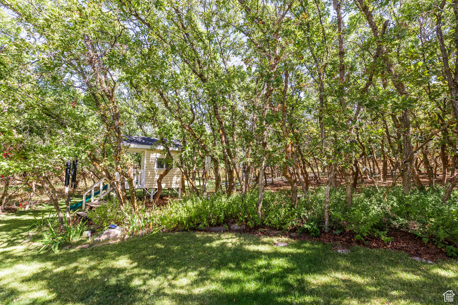 DEER HOLLOW - Residential