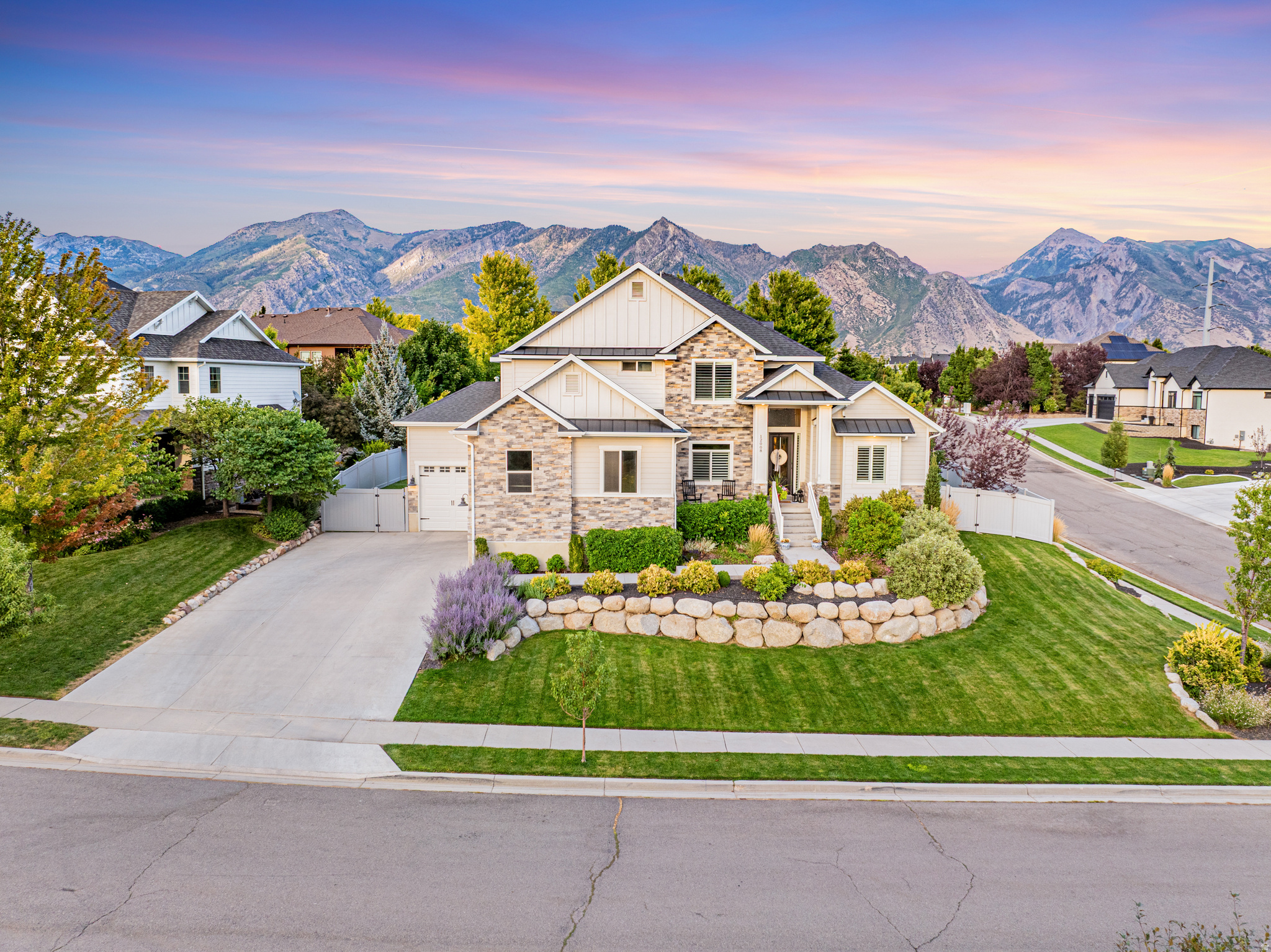 CHAMBERRY FIELDS - Residential