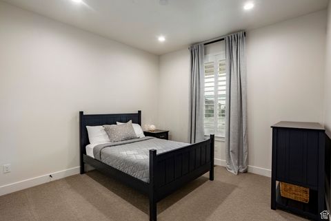 Tiny photo for 575 S 1450 W, Farmington, UT 84025 (MLS # 2107303)