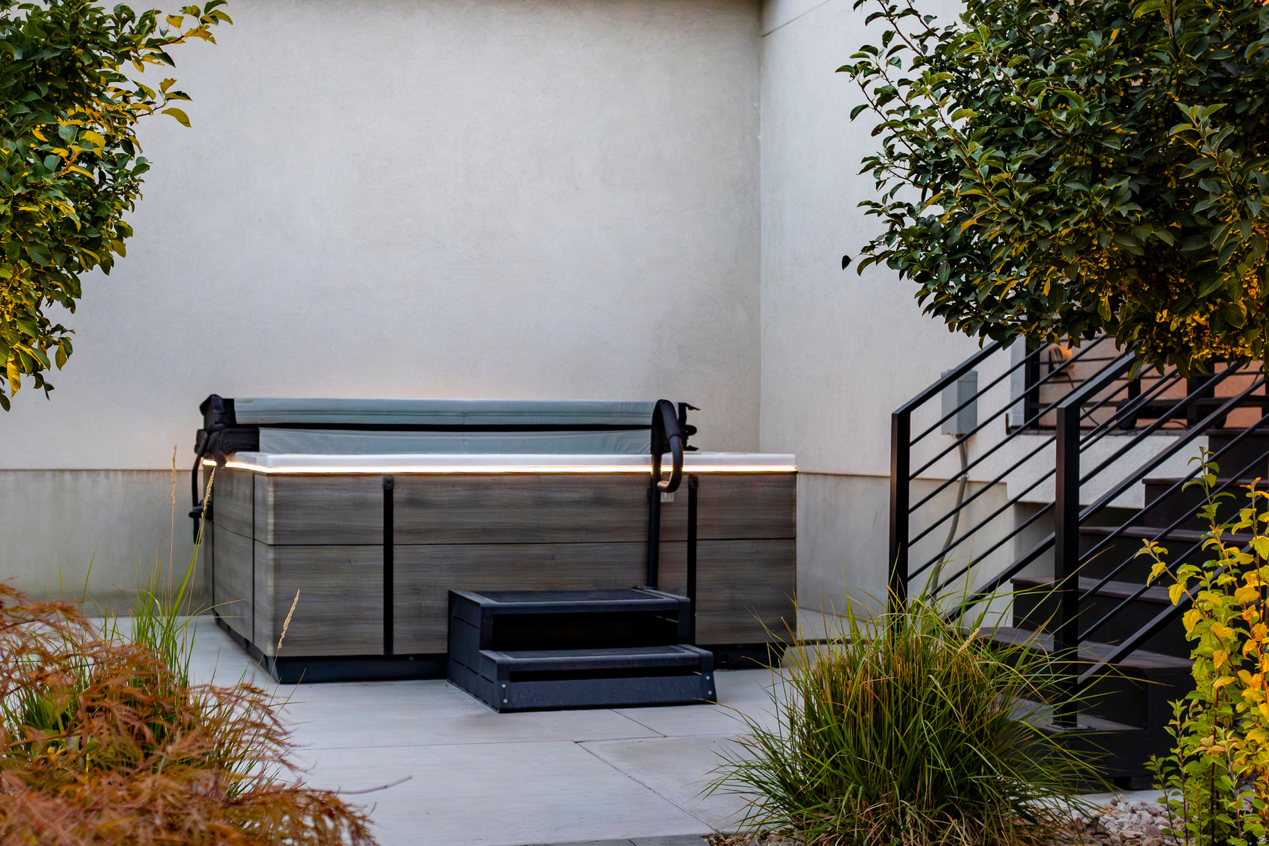 CHESTNUT FARMS - Residential